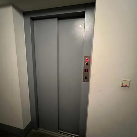 Apartment Near Metro & Netflix Vídeň Exteriér fotografie